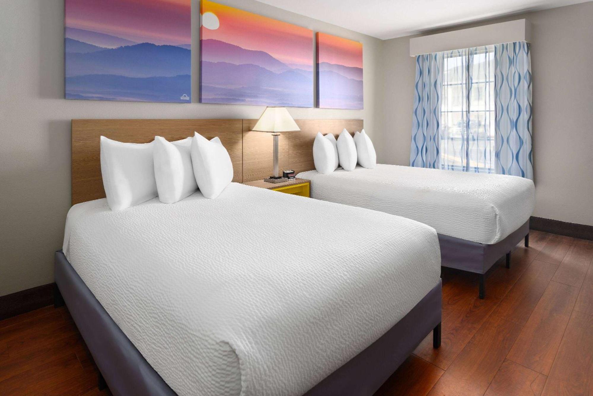 Days Inn By Wyndham Americus Esterno foto