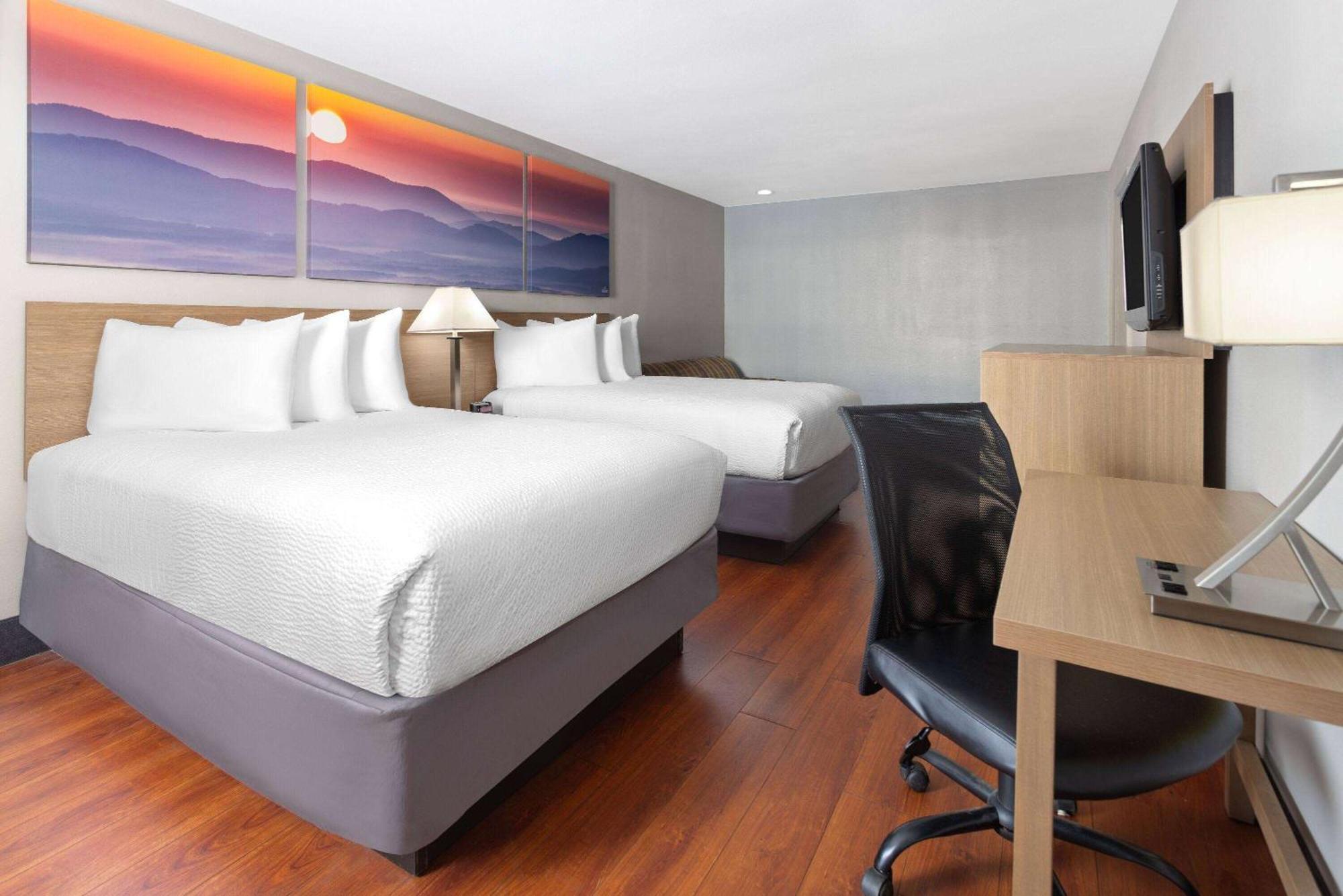 Days Inn By Wyndham Americus Esterno foto