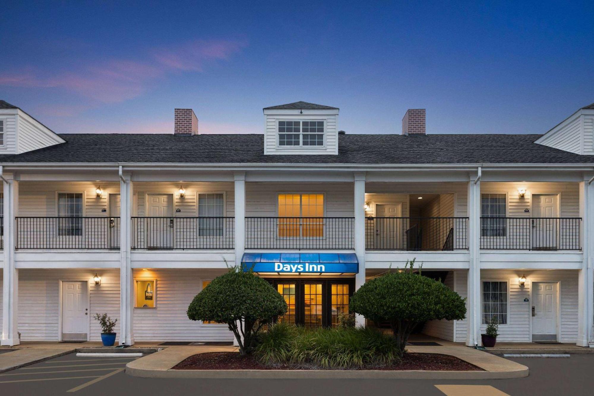 Days Inn By Wyndham Americus Esterno foto